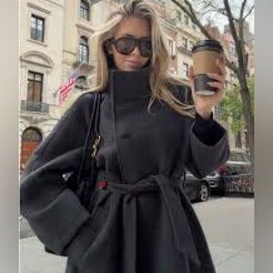 NWT SOFT HIGH NECK COAT